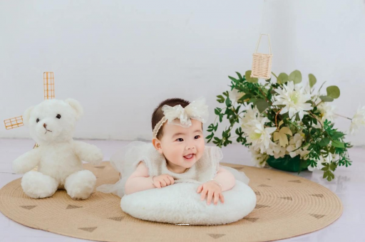 泗阳宝宝多大攒肚